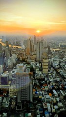 Naklejka premium Sunset in Bangkok
