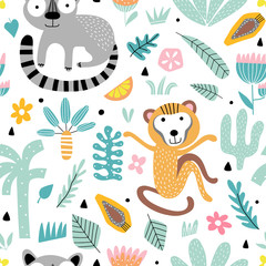 Seamless pattern with tropic animals