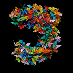 折り紙の鶴を集めて形作ったアルファベットのJ