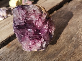 pierre fine - am&eacute;thyste