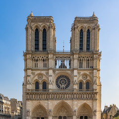 Paris, Notre-Dame cathedral in the ile de la Cite, the western facade - obrazy, fototapety, plakaty