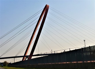 Fototapeta premium Roter Bogen von Turin