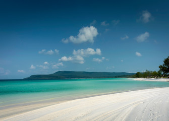 long beach in tropical paradise koh rong island cambodia