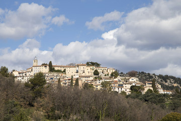 Fototapeta na wymiar The village of Chateauneuf de Grasse on the French Riviera