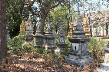 funerary monuments in a buddhist temple (Wat Phra Si Rattana Mahathat) in Suphan Buri (Thailand)