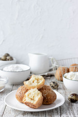Cottage cheese buns on quail eggs and rice flour as a useful alternative to bread