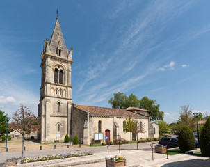 L'église d'Avensan, près de Margaux (Médoc, France)