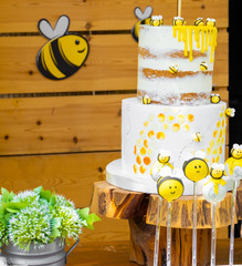 Bee, honey, honeycomb themed in wood tones baby shower party, newborn baby party, birthday party cake design  © ozencdeniz