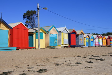Obraz premium Viele kleine Holzhäuser am Strand von Melbourne