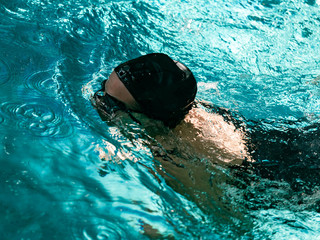 Breaststroke swimming competitions in the sports pool