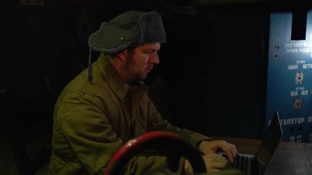 Russian hacker for laptop