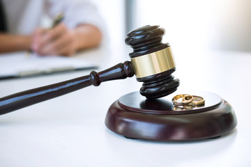 Contract of divorce (dissolution or cancellation) of marriage, husband during divorce process and signing of divorce contract