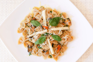 Pasta with mussels and pecorino cheese.
