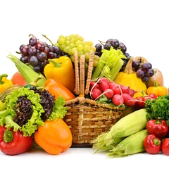 Foto op Plexiglas Healthy vegetables and fruits in willow basket isolated on white © Serghei V