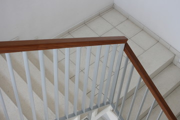 Treppe im Hochhaus