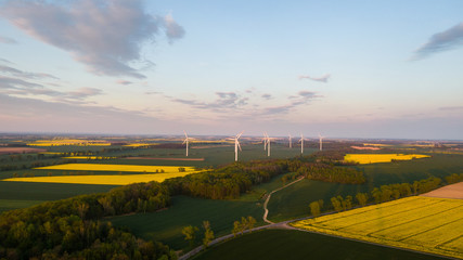 Farma wiatrowa- ekologia- energia wiatrowa, © BlackMediaHouse