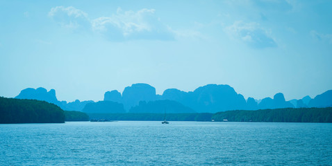 Fototapeta premium beautiful seascape sky ocean landscape of nature on summer holiday background.