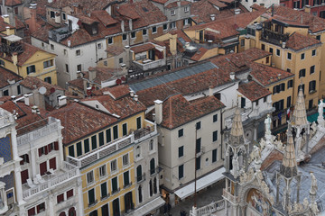 Fototapeta na wymiar venetian roofs 2