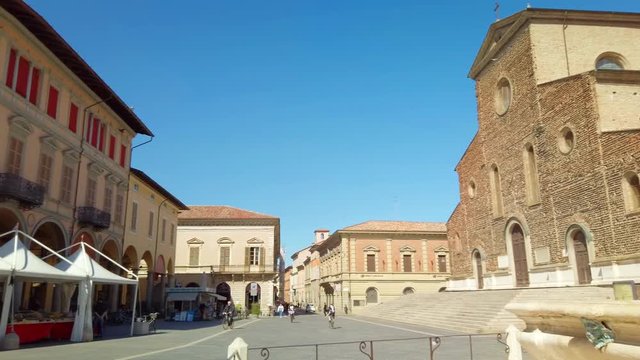 Faenza IT: Piazza del Popolo, Medieval Palace, Cathedral, The Artistic Ceramics