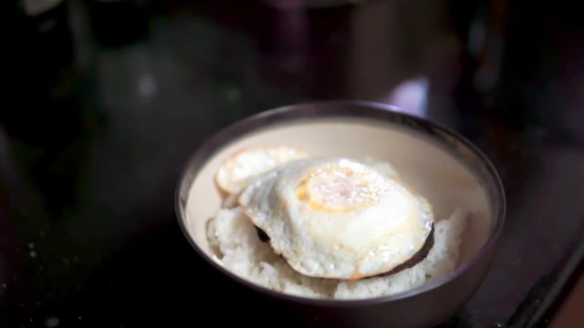 Making homemade loco moco a popular favorite in hawaii. Part 1 of 2, slow motion.
