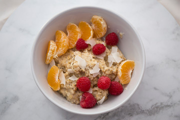  Mandarin, chia seeds, raspberry and porridge