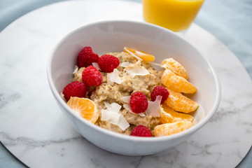  Mandarin, chia seeds, raspberry and porridge