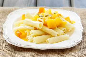 Macaroni with pumpkin sauce.