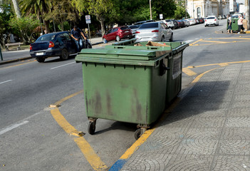Müllcontainer