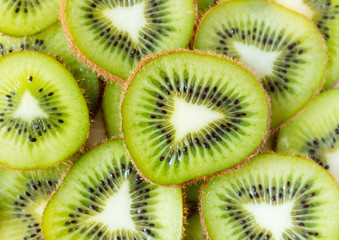 slices of kiwi