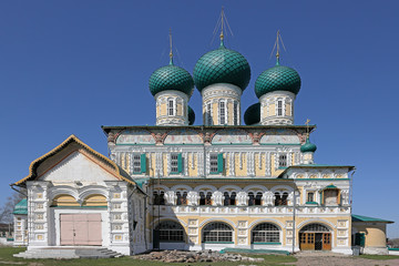 Fototapeta na wymiar Resurrection Cathedral. Russia, Yaroslavl region, Tutaev city, Sobornaya street, may 1, 2019
