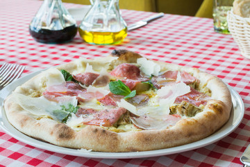 Delicious Italian beef pizza