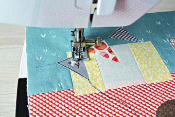 Working process: applique and sewing machine