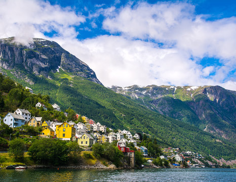 Odda is a town in Odda municipality in Hordaland county, Hardanger district in Norway. Located near Trolltunga.