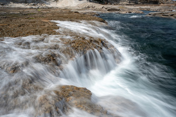 島根県の岩礁、浜　日本海