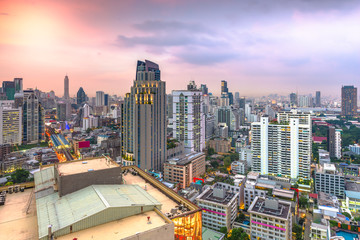 Fototapeta na wymiar Bangkok, Thailand city skyline at dusk.