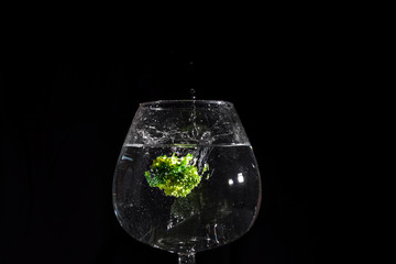 Brokoli in water