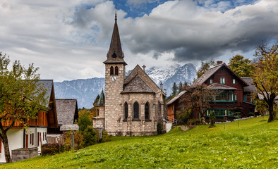 Fototapeta na wymiar Grundlsee Parish Church. in the Resslern village