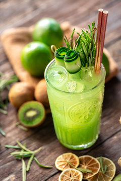 Lime citrus, ginger and kiwi summer smoothie with tons of nutrients