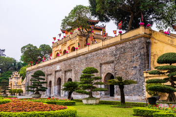Fototapeta na wymiar Imperial citadel of Thanh Long
