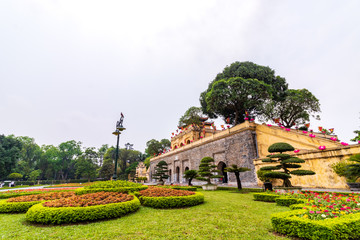Fototapeta na wymiar Imperial citadel of Thanh Long