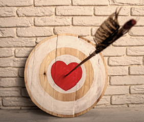 target heart arrow
