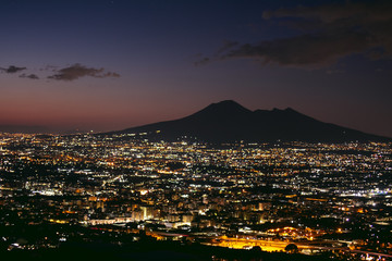 Naklejka premium Sunset Vesuvius Volcano 