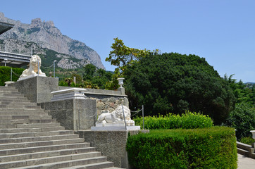 the Vorontsov Palace with the Park and sculptures
