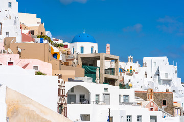 Traditional whitewashed houses in Oia, Santorini, Greece