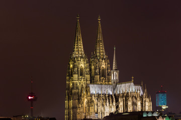 Obraz premium dom of cologne at night