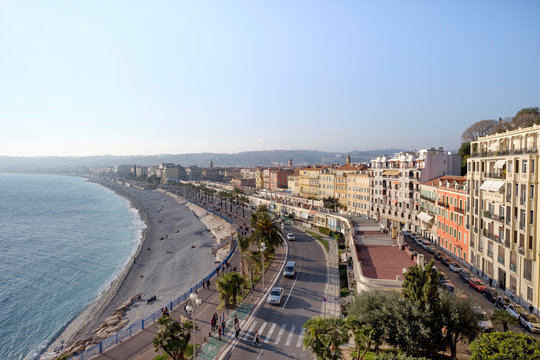 France, Provence-Alpes-Cote d'Azur, Nice, Promenade des Anglais, beach