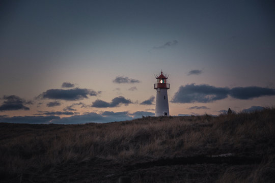 Germany, Sylt, Schleswig Holstein Wadden Sea National Park, dune landscape, Ellenbogen, lighthouse List Ost, evening light