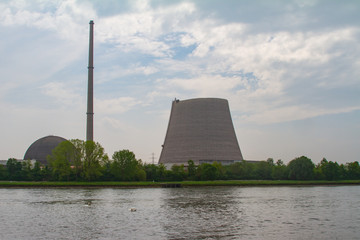 the cooling tower of the nuclear power plant in Mulheim-Karlich, Germany, gets demolished