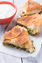 Phyllo pastry spinach pie