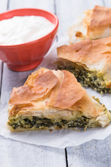 Phyllo pastry spinach pie